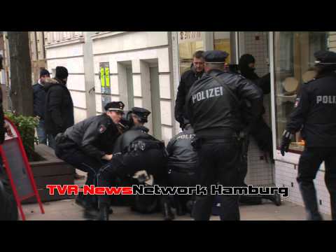 download lagu mp3 mp4 Hamburg Juwelier, download lagu Hamburg Juwelier gratis, unduh video klip Hamburg Juwelier