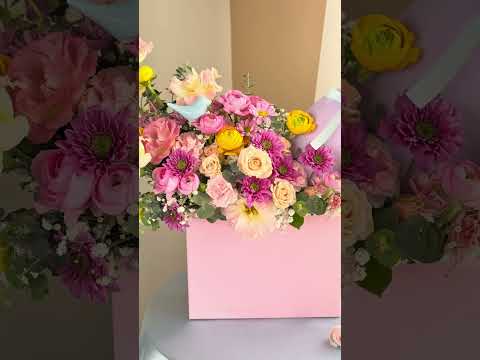 Mehrnoosh Flower Box | باکس گل مهرنوش