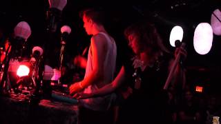 Purity Ring - Ungirthed (live @ Le Poisson Rouge 7/24/12)