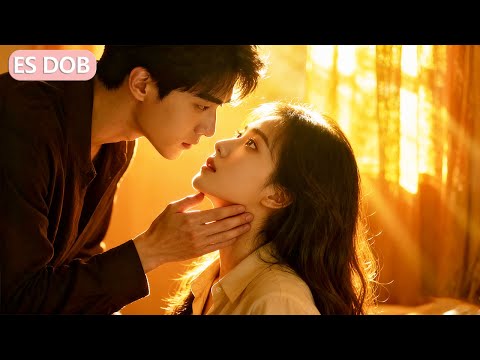 Hace cinco años, ella cruzó sus límites; ahora, está atrapada por su deseo.