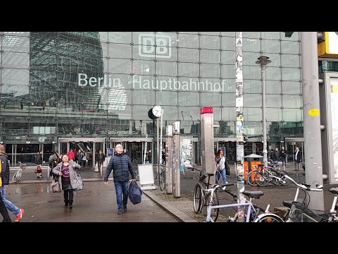 Der Berliner Hauptbahnhof - ein kleiner Rundgang