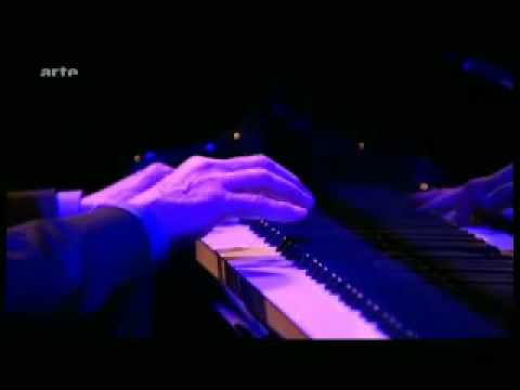 Martial Solal and Stefano Bollani : improvisation on Caravan