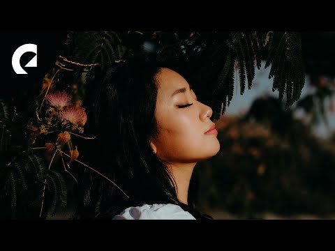 Adelyn Paik - Blossoming In My Heart (Lyric Video)