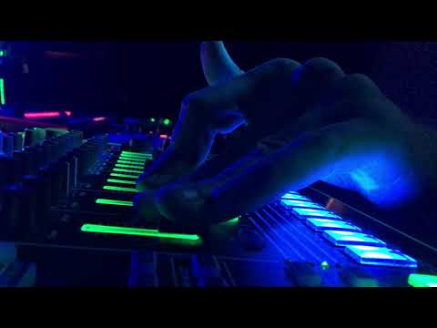 Microondes w/ Herr Krank & Hyas