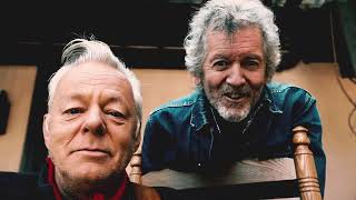 Looking Forward to the Past [feat. Rodney Crowell] | Collaborations | Tommy Emmanuel