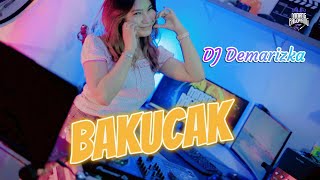 Download lagu DJ MINANG TERBARU 2024 - BAKUCAK || DJ DEMARIZKA mp3
