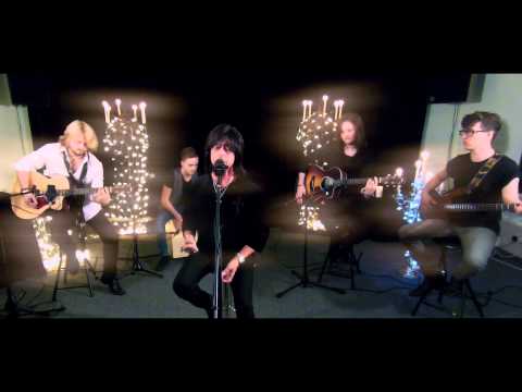 Thumbnail for Joe Lynn Turner - Acoustic in Glasgow - Love Conquers All by Joe Lynn Turner