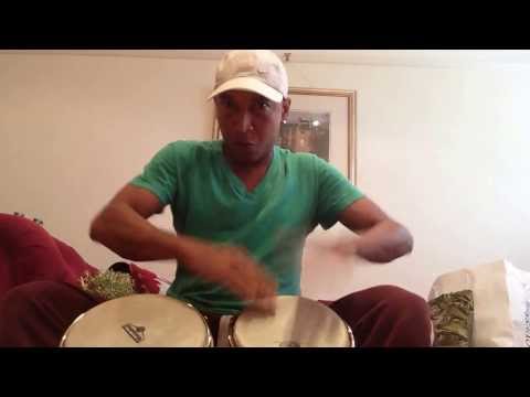 Anselmo Netto bongo practice