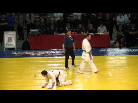 EC Shinkyokushin 2013 Andrei ZINCHENKO (Georgia) Vs Gabor ROZSA (Hungary)