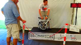 preview picture of video 'Brompton Fold'