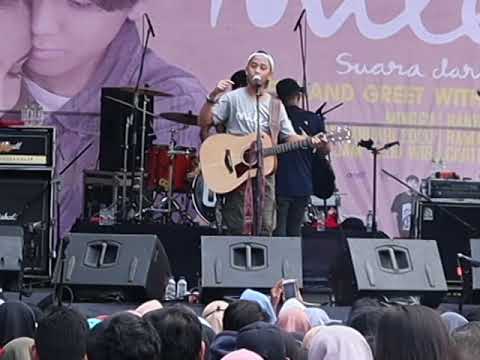 IBU ( Iwan Fals Cover  ) - DANES RABANI AND BAND LIVE PERFORM