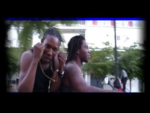 ZelCa aNd Ti DaLtOn (Yo BiZwen)avi..