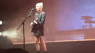 Wolf Alice, O2 Victoria Warehouse, Manchester. Planet Hunter