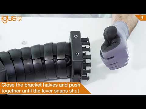 How to use triflex® brackets on the triflex® robot energy chain | igus®
