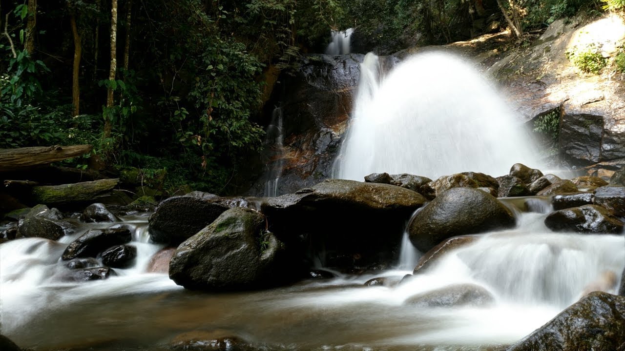 Pu Muen Waterfall