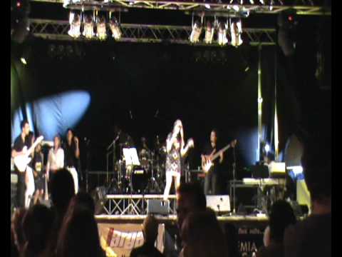 Daniela Pedali - I'm your baby tonight (live)