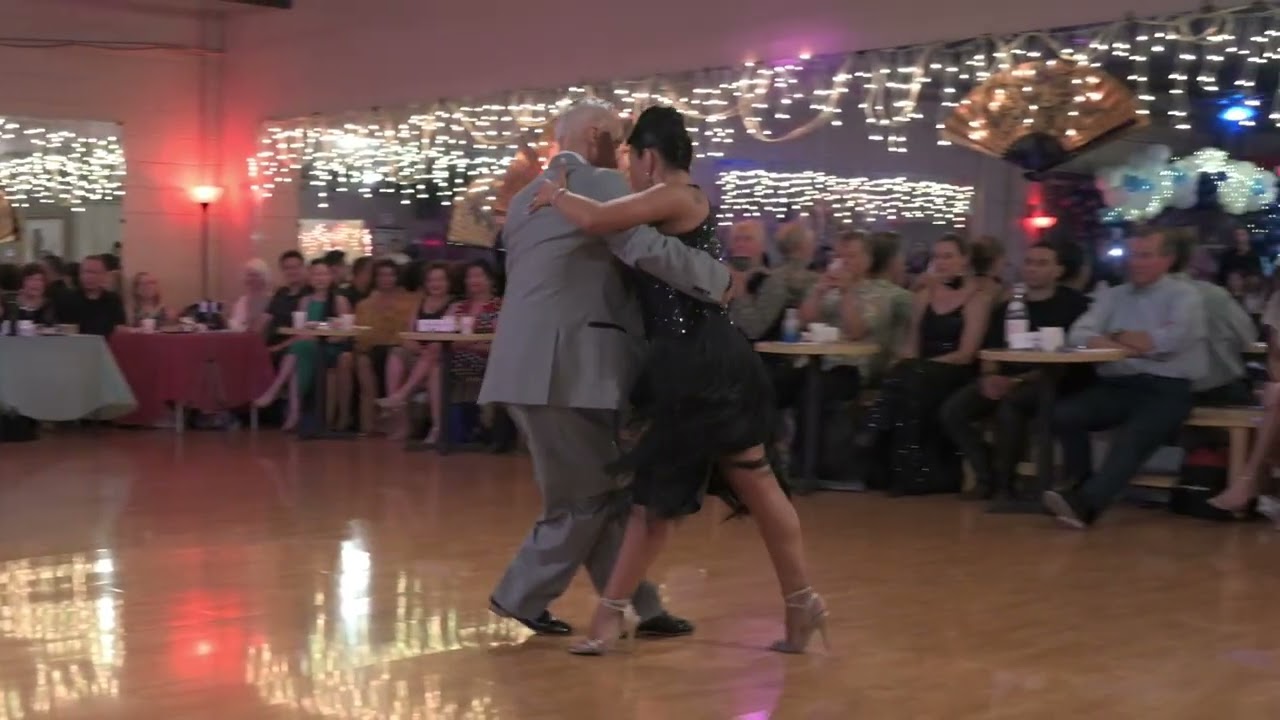 Paloma Berrios and Maximiliano Alvarado at Milonga Sonata 3/3