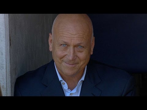 Cal Ripken Jr. surprises Derek Jeter on Derek Jeter Day