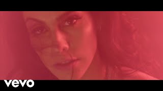 Stefni Valencia - Me Quemé video