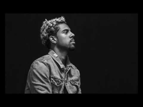 Vic Mensa - There's A Lot Going On (Lyrics)