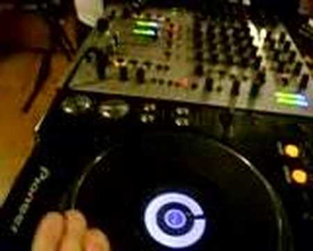 UpSweep(Deema, DJ Shved, DJ Mike)