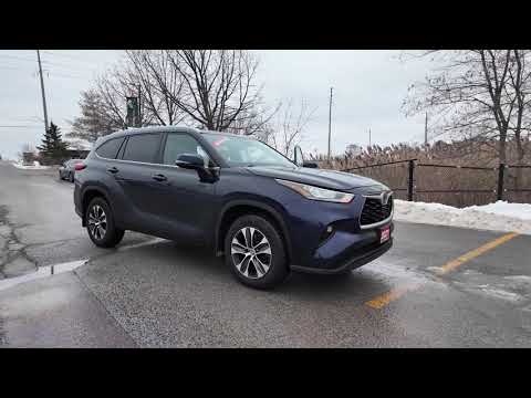 2021 Toyota Highlander XLE AWD in Blue for sale at Aurora Toyota in Aurora, ON