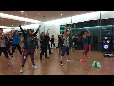 Zumba Class with Zin Sasa(7)