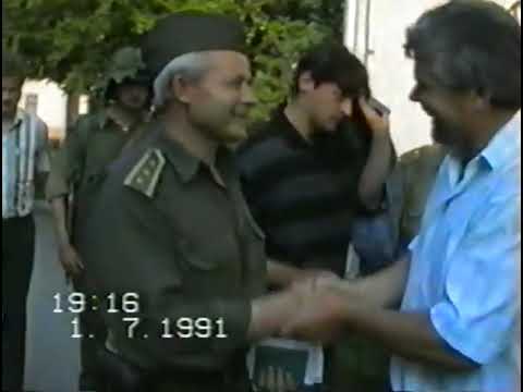 Dravograd 1991 - Odhod nekaj vojakov iz kolone