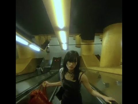 *free ambient x experimental x cinematic type beat - "If I'm alone, what are those voices?"