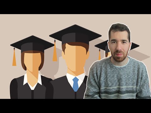 HÁ DEMASIADOS LICENCIADOS NESTE PAÍS