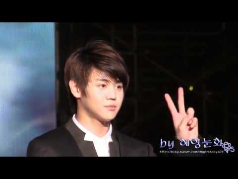 [Fancam](110908) YOSEOB @ KBS Invincible Baseball Team 'Dream Stadium Fund Raising Concert'