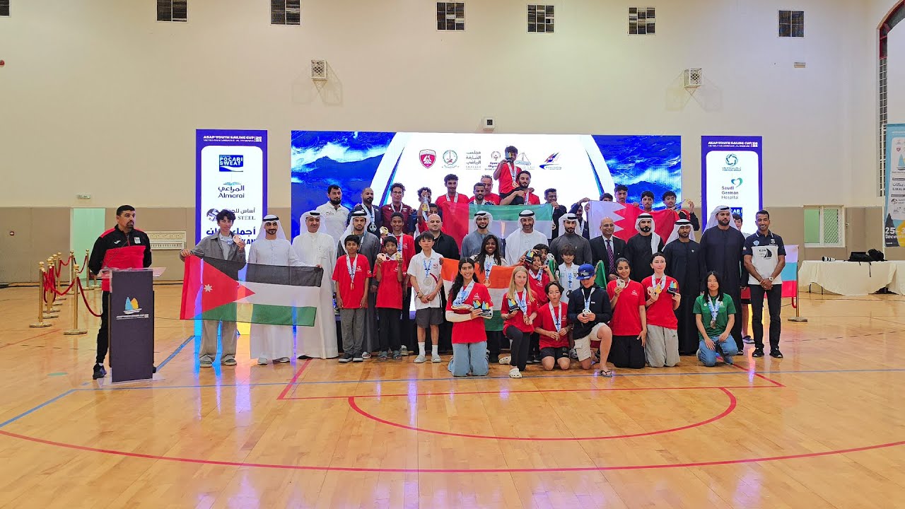 منتخب الإمارات يتوج بطلاً لـ #كأس_آسيا_للشراع_الحديث 