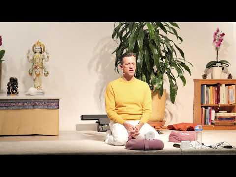 Therapeutisches Pranayama mit Udo  - Yoga Vidya Live - 6:00 Uhr 18.11.2021