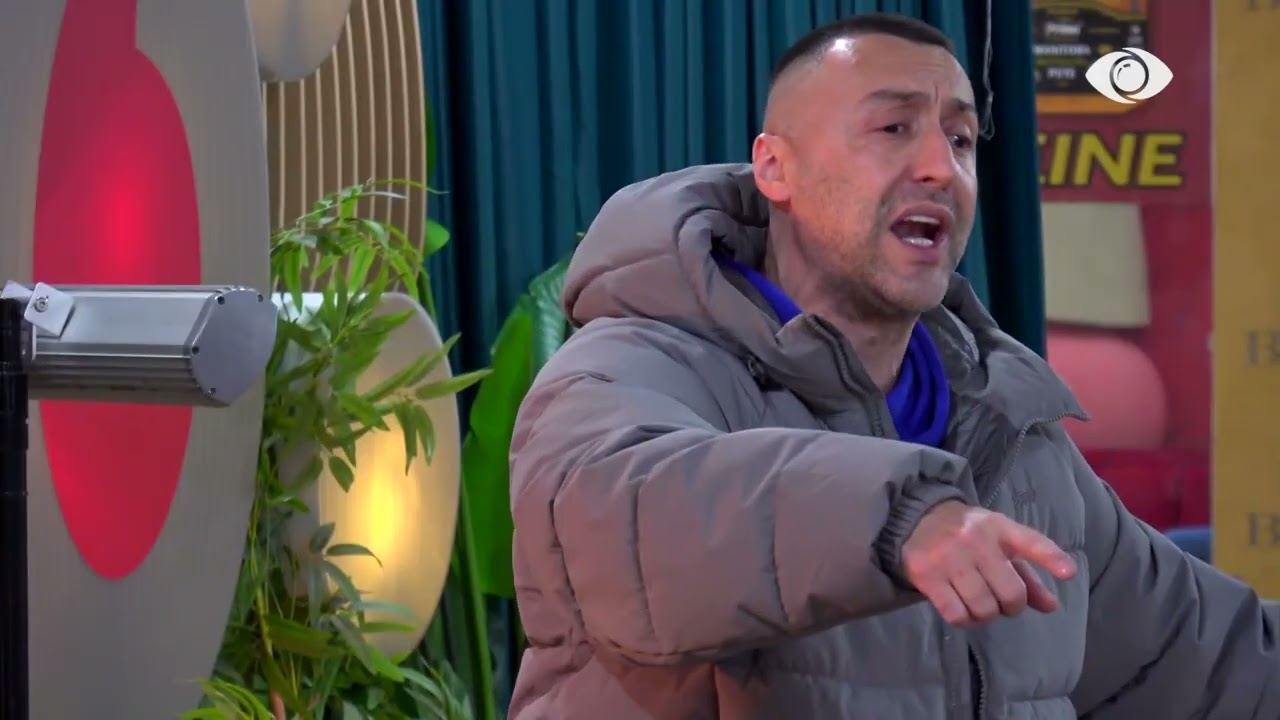 “Po tallesh me këtë vajzën”/ G Bani-Laertit për Valbonën: I ke thënë Danjës ‘është e lajthitur’