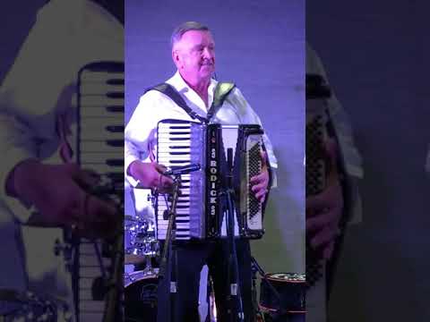 Eddie Rodick Band - Hot Pretzels Polka (Illinois Polka Festival 2/2/19)-1st 14 seconds sideways-oops