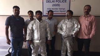 Father and son posing as scientists dupe Delhi businessman