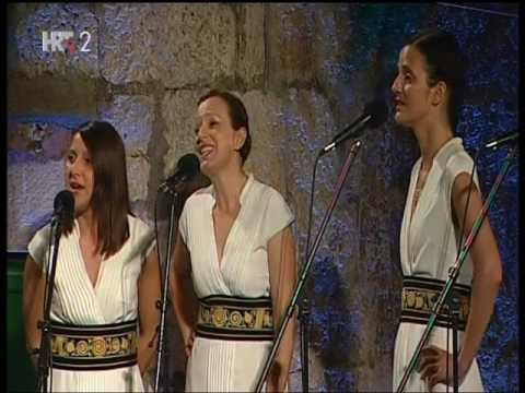 Klapa Cakulone - Zaspao je mlad Ivane - FDK 2017