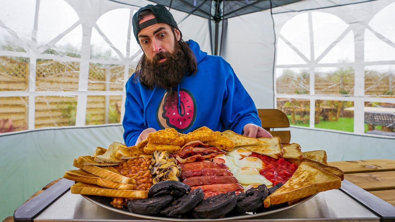 PICNIC BASKET'S UNDEFEATED FULL ENGLISH BREAKFAST CHALLENGE | C.O.B. Ep.196