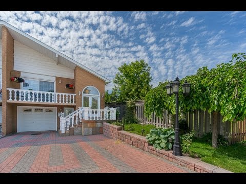 497 Cavell Drive, Mississauga
