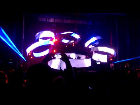 Bryan Kearney & Sneijder - Next Level (Aly and Fila Sunset Music Festival 5.24.14)