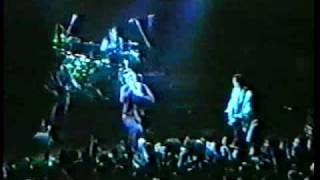 The Smiths - 02 Shakespeare&#39;s Sister (Salford 86)