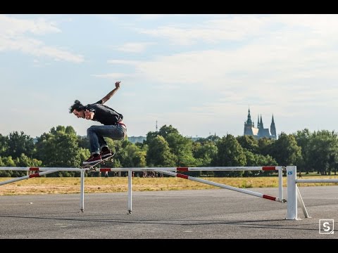 Tomáš Pecháč PRAHA street profil