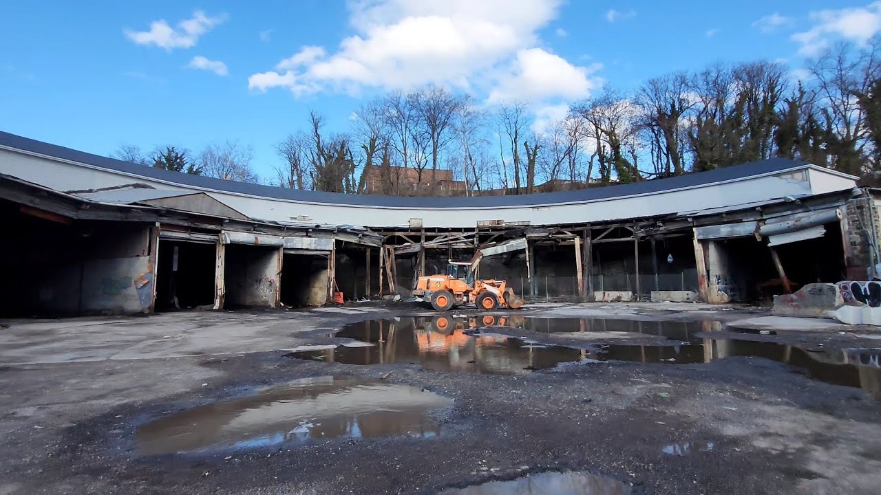 Abandoned DOT Highway Maintenance Building - Ma&Pa Railroad Roundhouse
