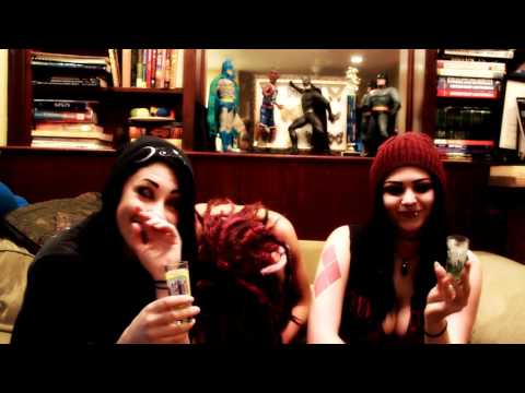 TRYING LIQUOR WITH FRIENDS IRL!!!