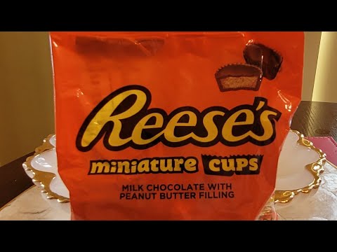 REESE'S | MINIATOR CUPS CHOCOLATES #SHORTS