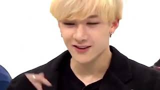 Download lagu Bang Chan aegyo mp3