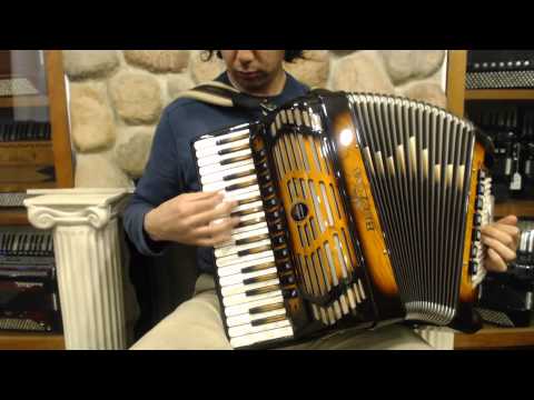 BELTLEAIVSLSB - NEW Sunburst Beltuna Leader IV Piano Accordion Slender LMMH 41 120 $10999