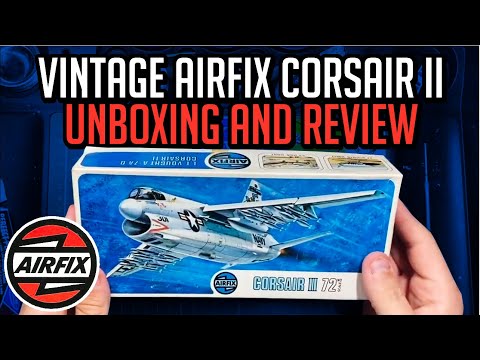 Vintage Airfix Corsair II 1973 1:72 Scale Model 03016 Unboxing and Review