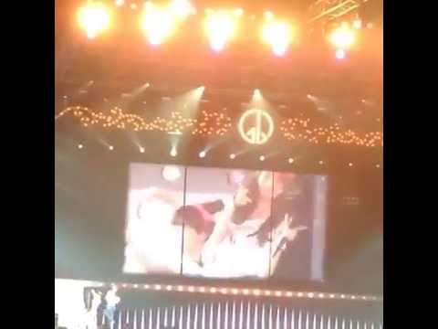 [Fancam] 140427 SNSD Yoona and Sunny Funny Moment at 3rd Japan Tour 2014 in Fukuoka