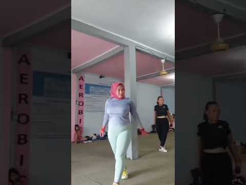 Oke Gas Langsung Senam Gas#senam #gemoy #dance #trending